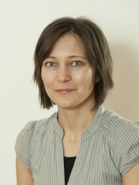 Éva Perpék